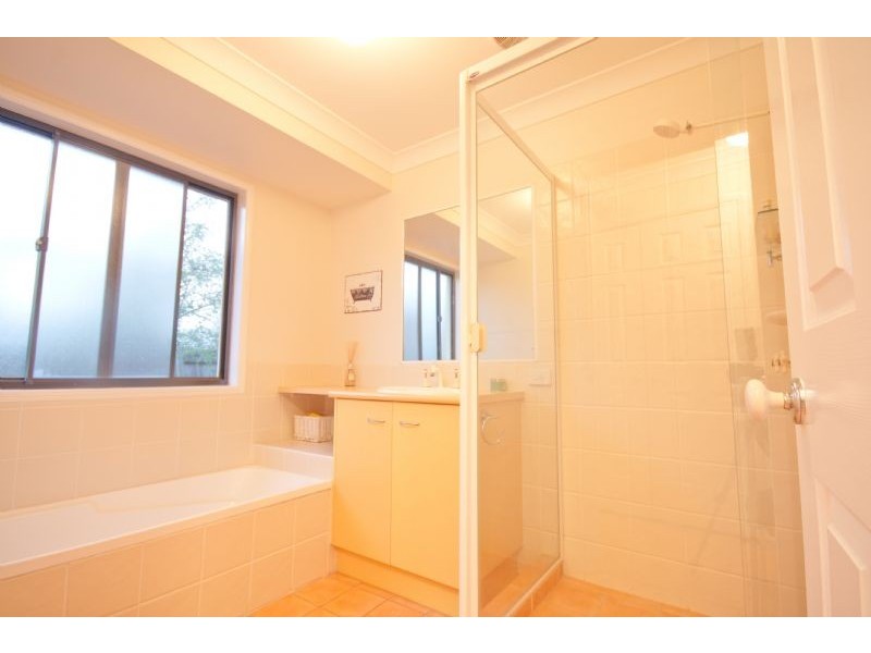 38 Aspen Street, Carindale QLD 4152