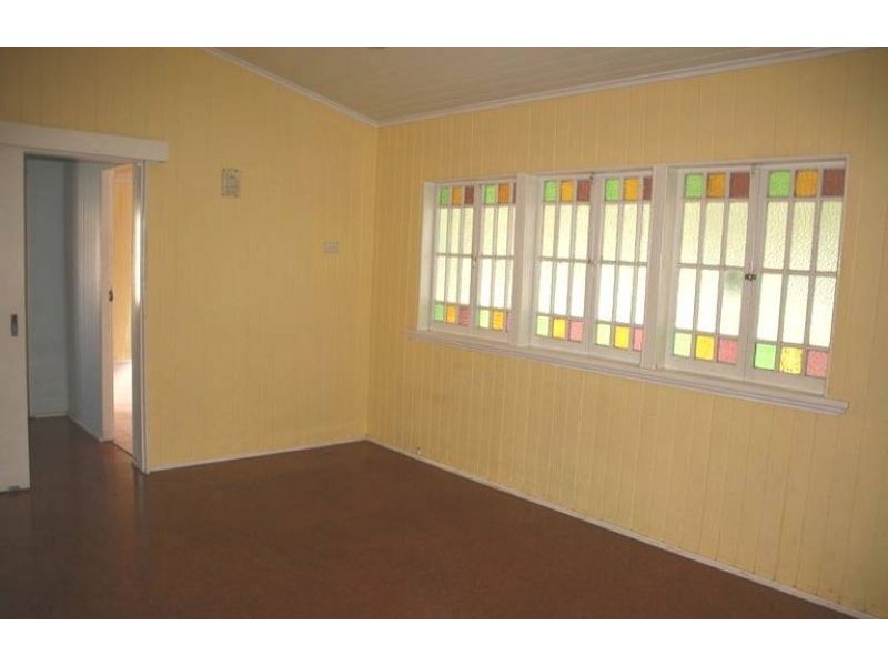 47 Wellington Street, Coorparoo QLD 4151