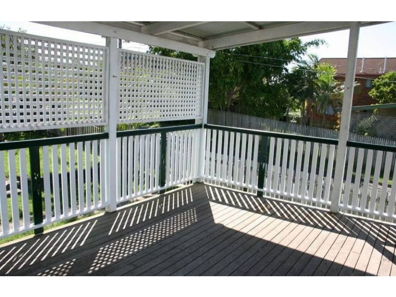 47 Wellington Street, Coorparoo QLD 4151