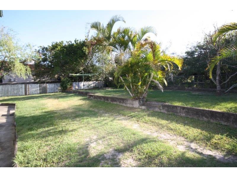 47 Wellington Street, Coorparoo QLD 4151