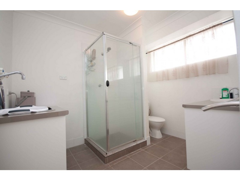 2/104 Henderson Street, Bulimba QLD 4171