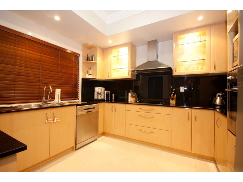 94 Behan Crescent, Wakerley QLD 4154