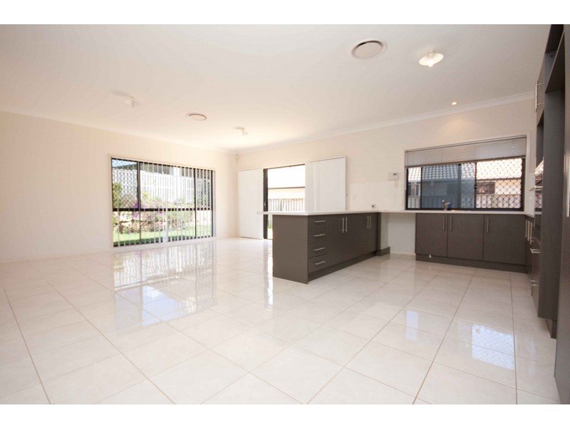 30 Carlingford Drive, Thornlands QLD 4164