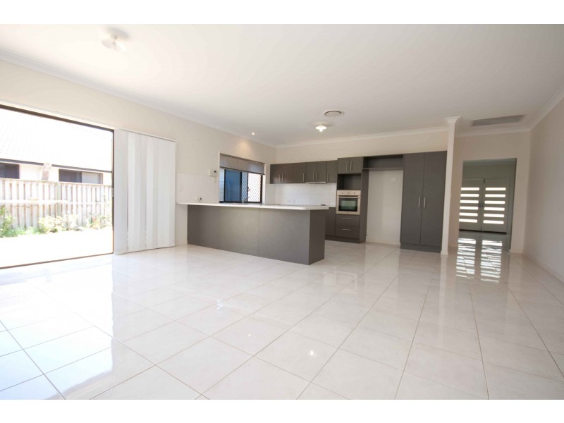 30 Carlingford Drive, Thornlands QLD 4164