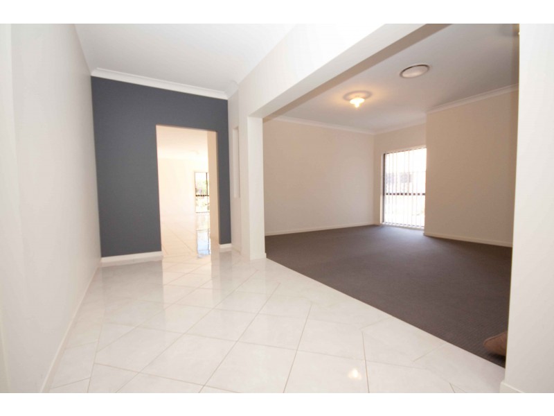 30 Carlingford Drive, Thornlands QLD 4164