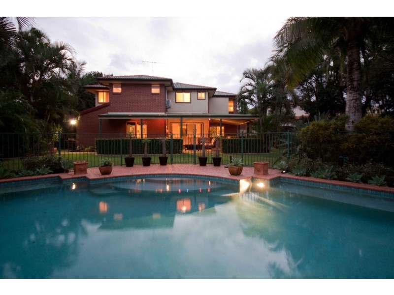 10 Ehlers Close, Carindale QLD 4152