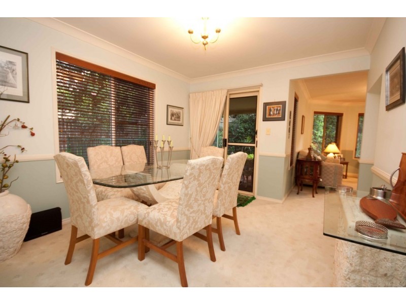 10 Ehlers Close, Carindale QLD 4152