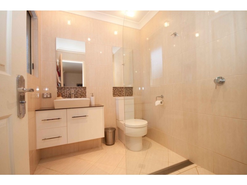 10 Ehlers Close, Carindale QLD 4152