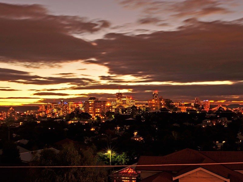 51 Power Street, Norman Park QLD 4170