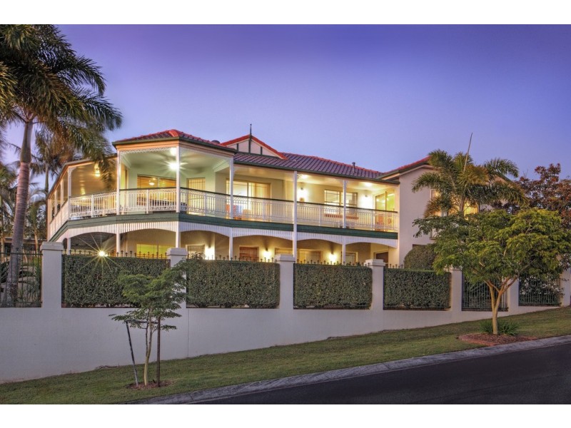 46 Golden Oak Crescent, Carindale QLD 4152