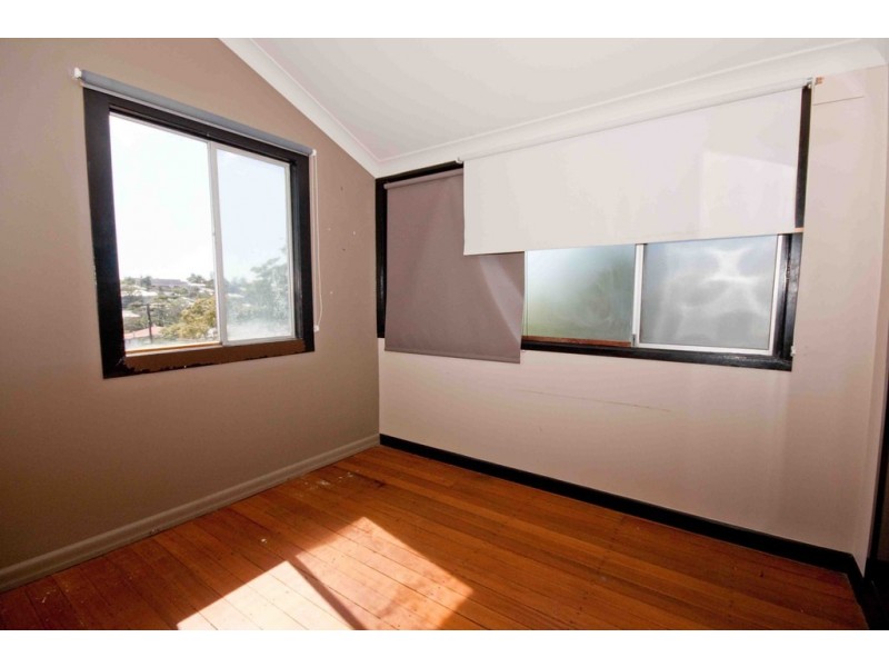 15 Grant Street, Camp Hill QLD 4152