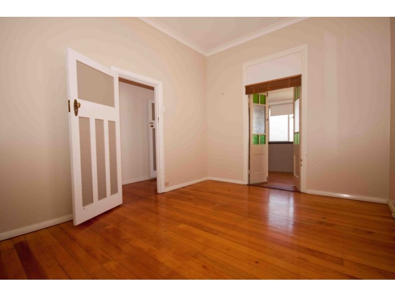 15 Grant Street, Camp Hill QLD 4152