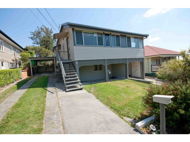 15 Grant Street, Camp Hill QLD 4152