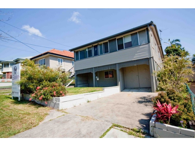 15 Grant Street, Camp Hill QLD 4152