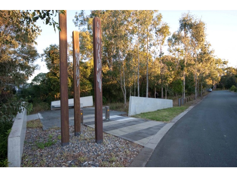 28 Torrens Crescent, Wakerley QLD 4154