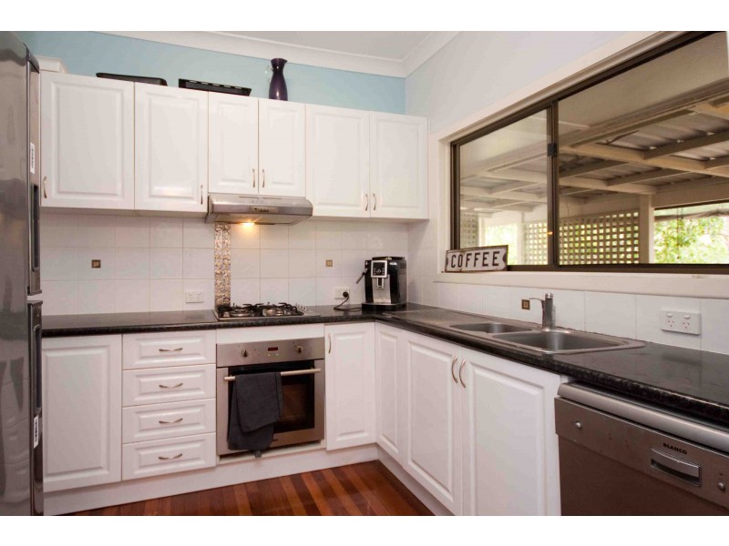 40 Mars Street, Coorparoo QLD 4151