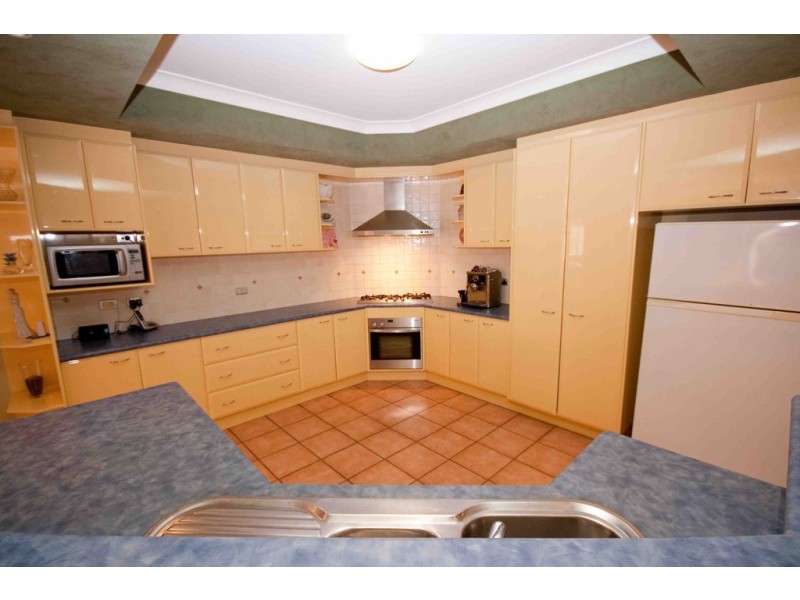 70 Kenilworth Place, Carindale QLD 4152