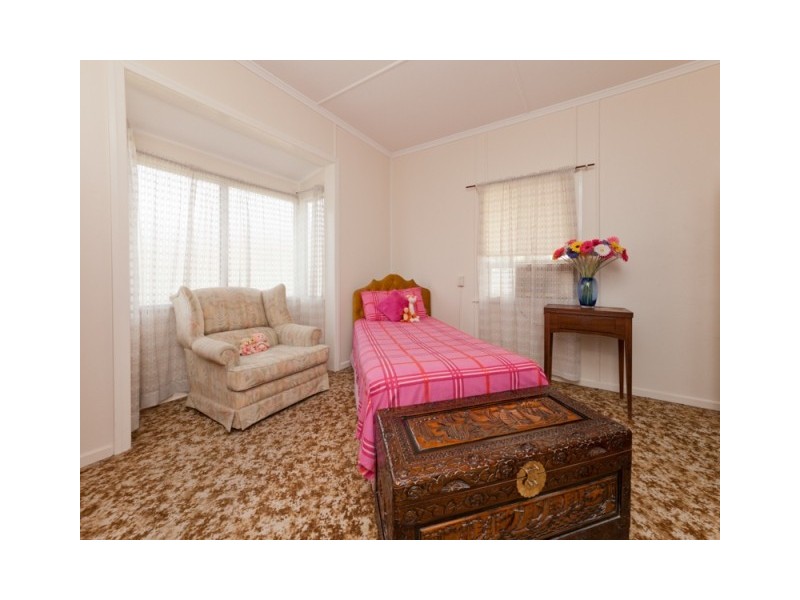 570 Vulture Street East, East Brisbane QLD 4169