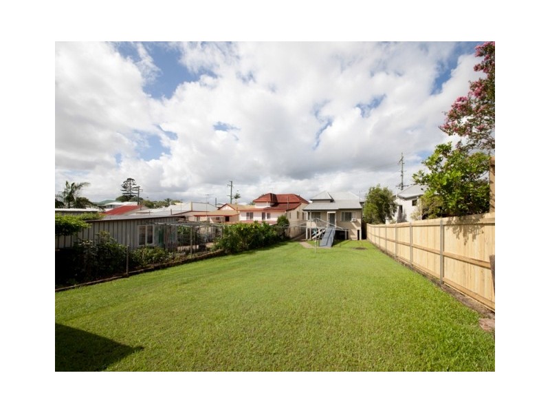 570 Vulture Street East, East Brisbane QLD 4169