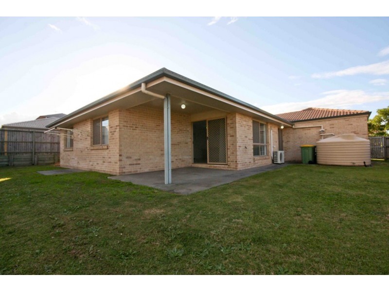 15 Delaforce Street, Regents Park QLD 4118