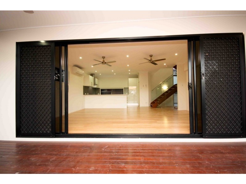 4/34 Waratah Ave, Carina QLD 4152