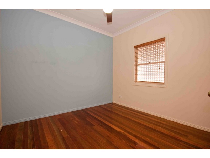 132 Temple Street, Coorparoo QLD 4151