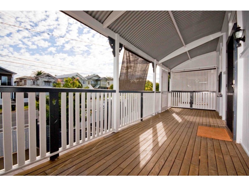 69 Temple Street, Coorparoo QLD 4151