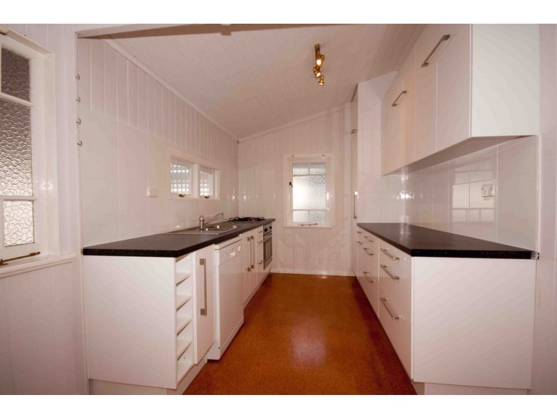 69 Temple Street, Coorparoo QLD 4151