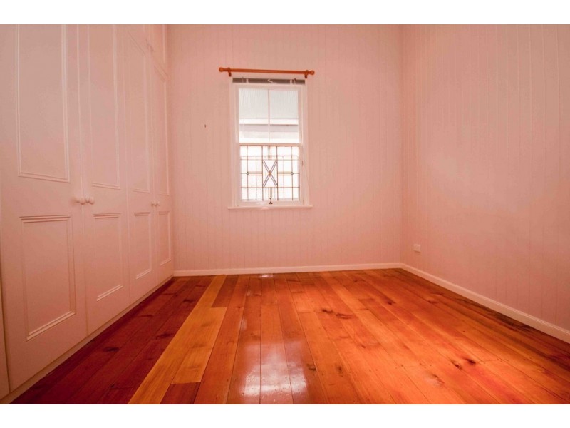 69 Temple Street, Coorparoo QLD 4151