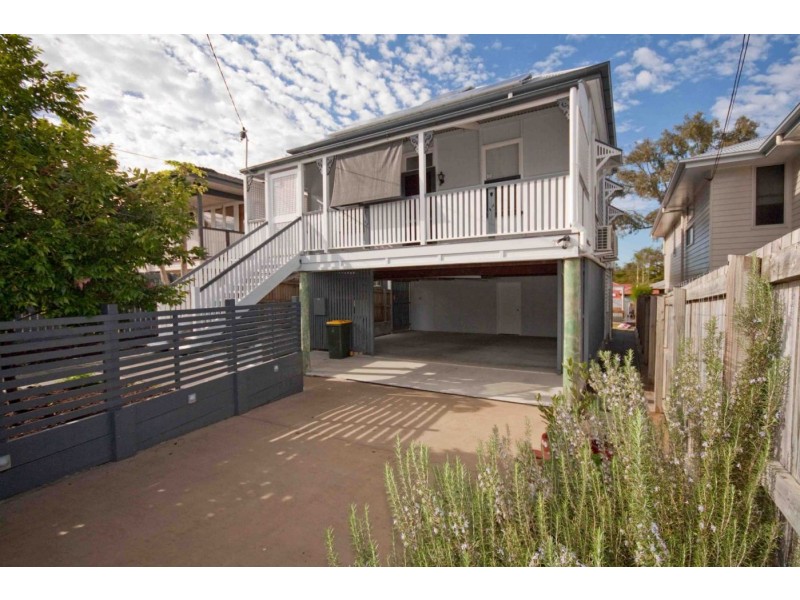 69 Temple Street, Coorparoo QLD 4151