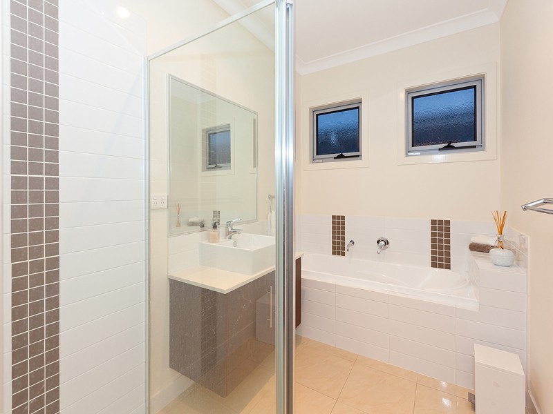 23 Bonar Street, Morningside QLD 4170