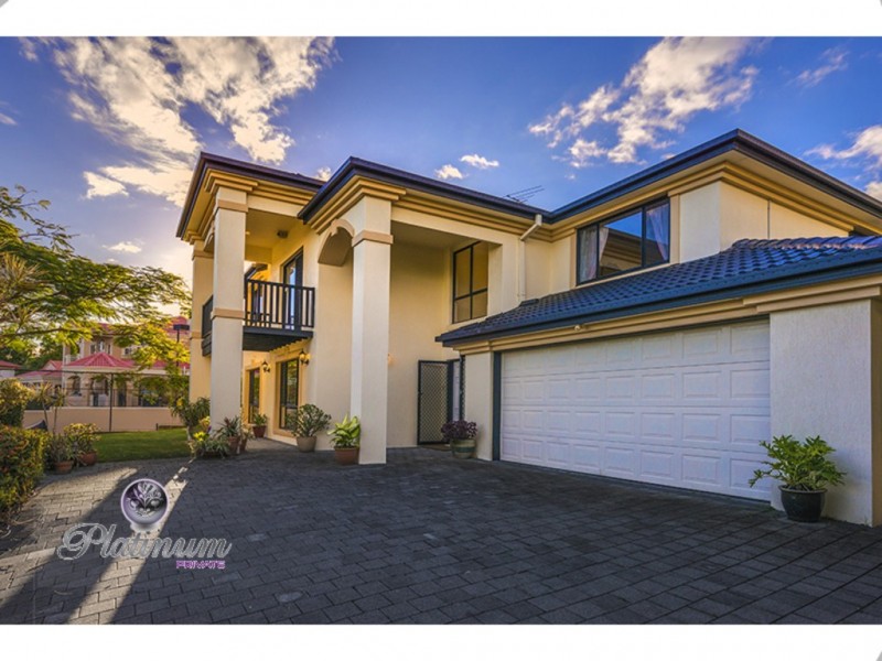 49 Debussy Place, Mount Ommaney QLD 4074
