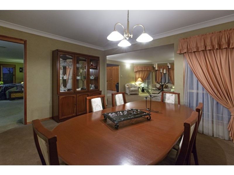 9 Wentworth Place, Carindale QLD 4152