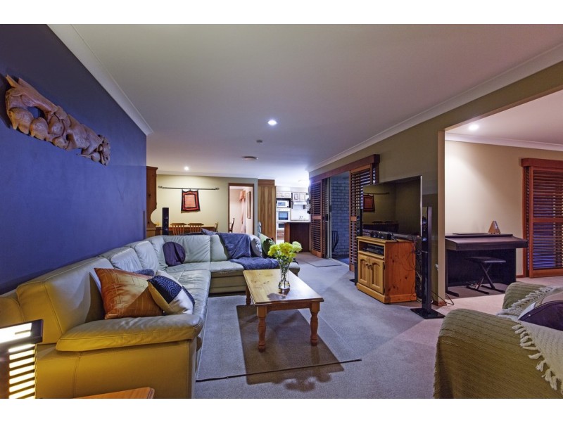 9 Wentworth Place, Carindale QLD 4152