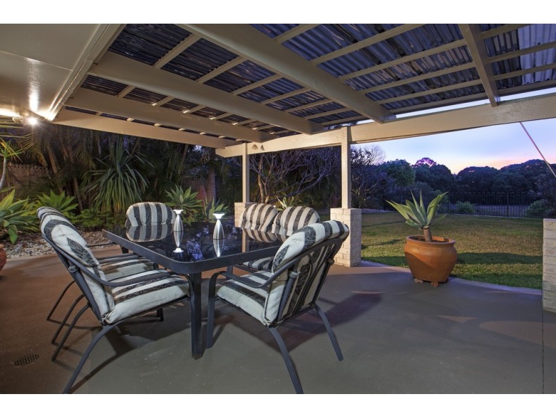 9 Wentworth Place, Carindale QLD 4152