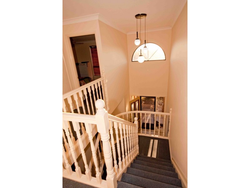 36 Aspen Street, Carindale QLD 4152