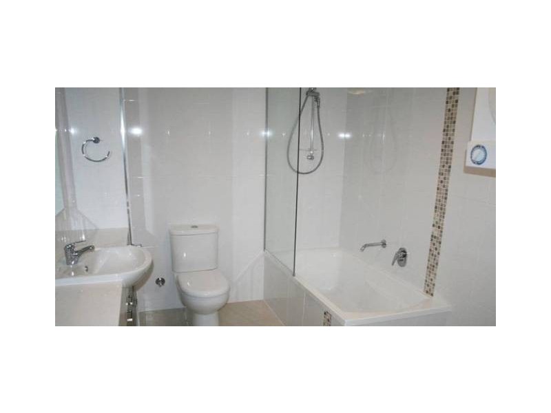 14/11 Riding Road, Hawthorne QLD 4171