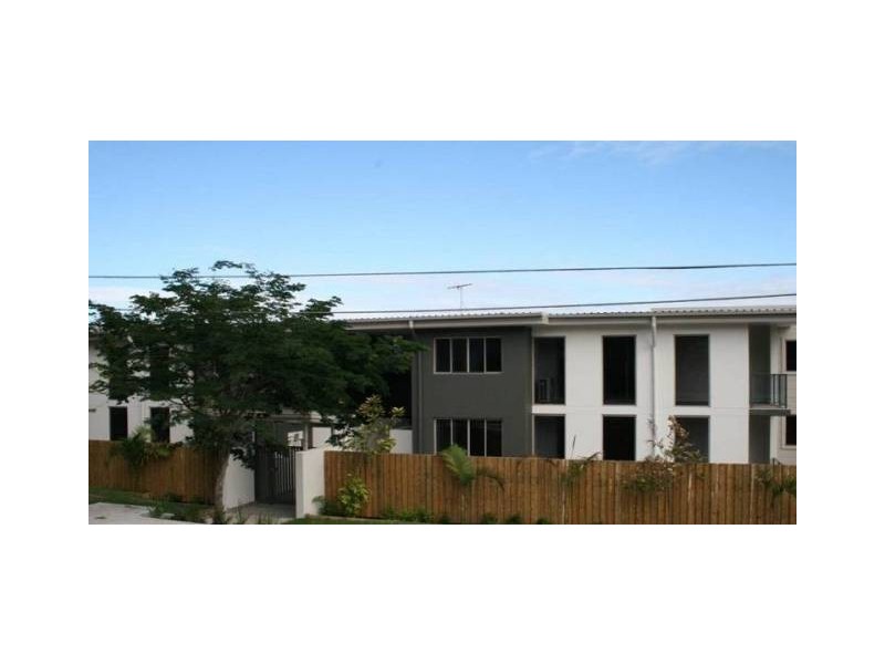 14/11 Riding Road, Hawthorne QLD 4171