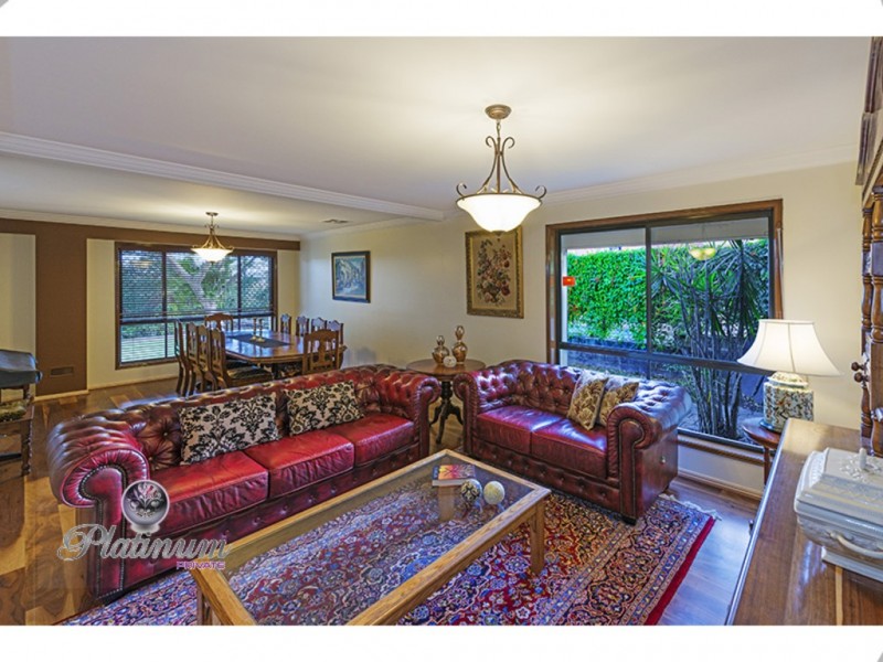 49 Debussy Place, Mount Ommaney QLD 4074