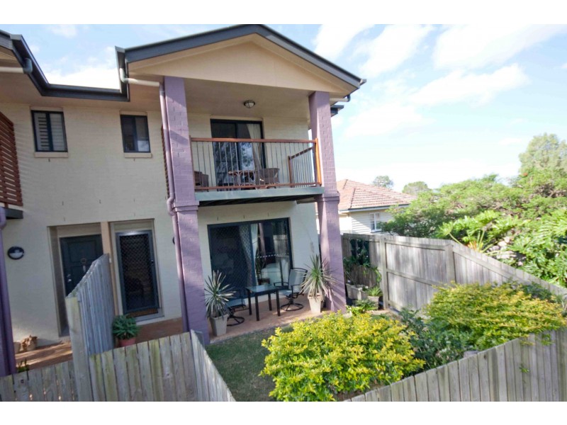 2/2A Bruce St, Carina QLD 4152