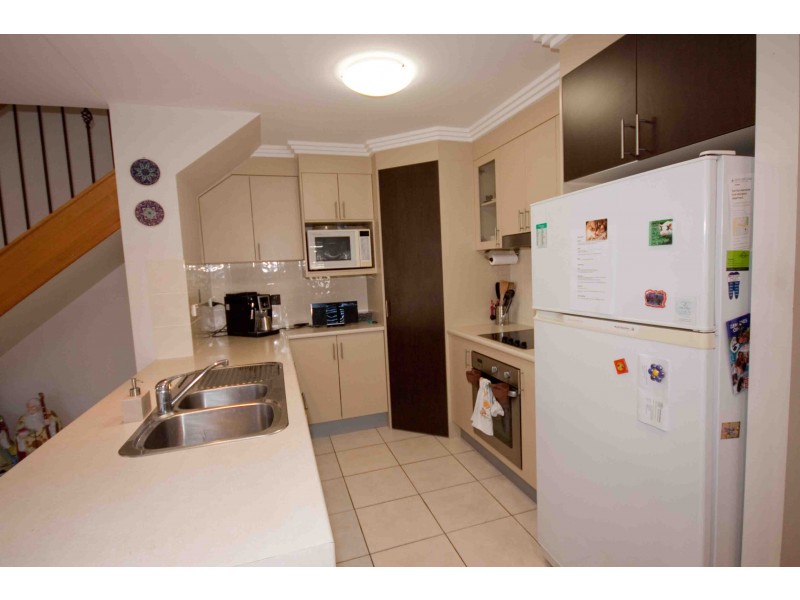 2/2A Bruce St, Carina QLD 4152