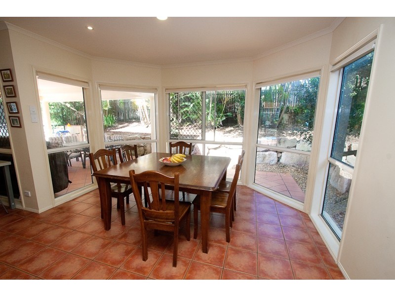 1 Delaney Circuit, Carindale QLD 4152