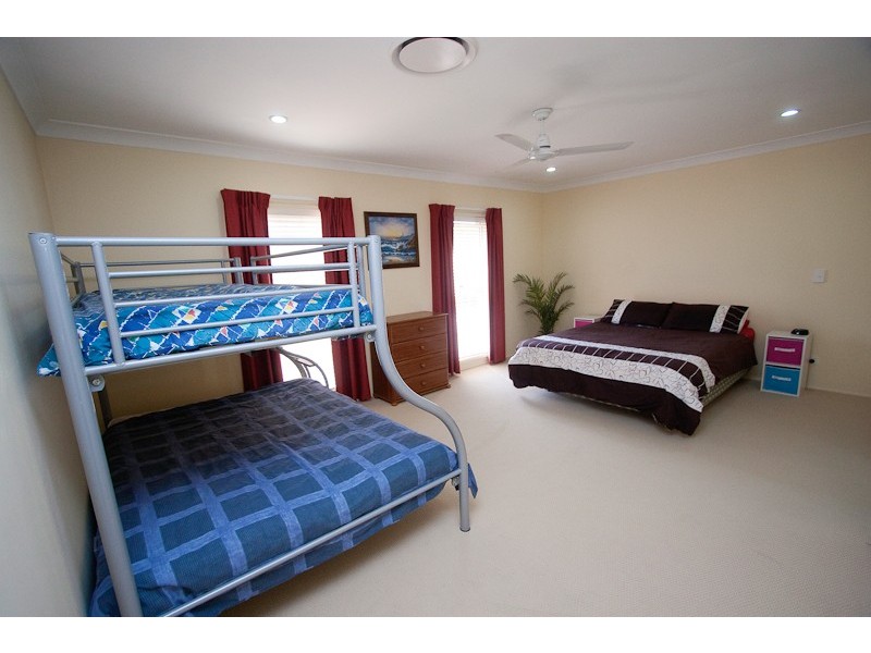 1 Delaney Circuit, Carindale QLD 4152