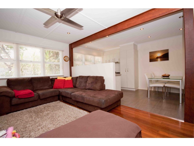 143 Sibley Road, Wynnum West QLD 4178