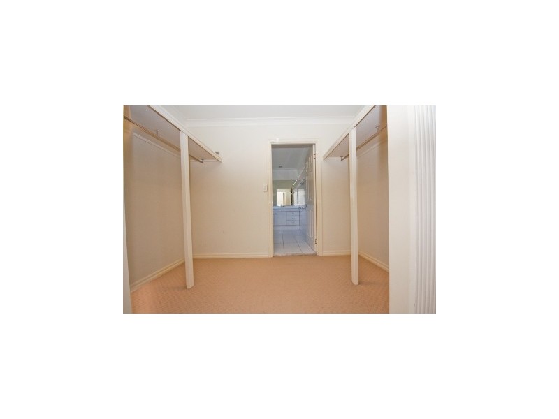 78 Stanmere Street, Carindale QLD 4152