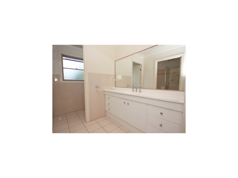 78 Stanmere Street, Carindale QLD 4152