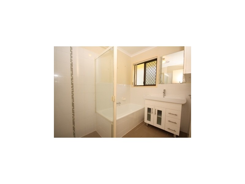 110 Jones Road, Carina Heights QLD 4152