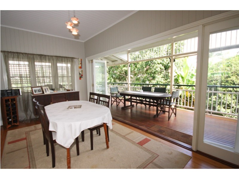 1212 Stanley Street East, Coorparoo QLD 4151