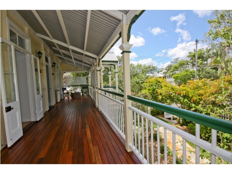 1212 Stanley Street East, Coorparoo QLD 4151