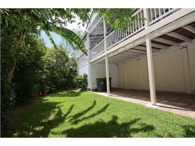 1212 Stanley Street East, Coorparoo QLD 4151